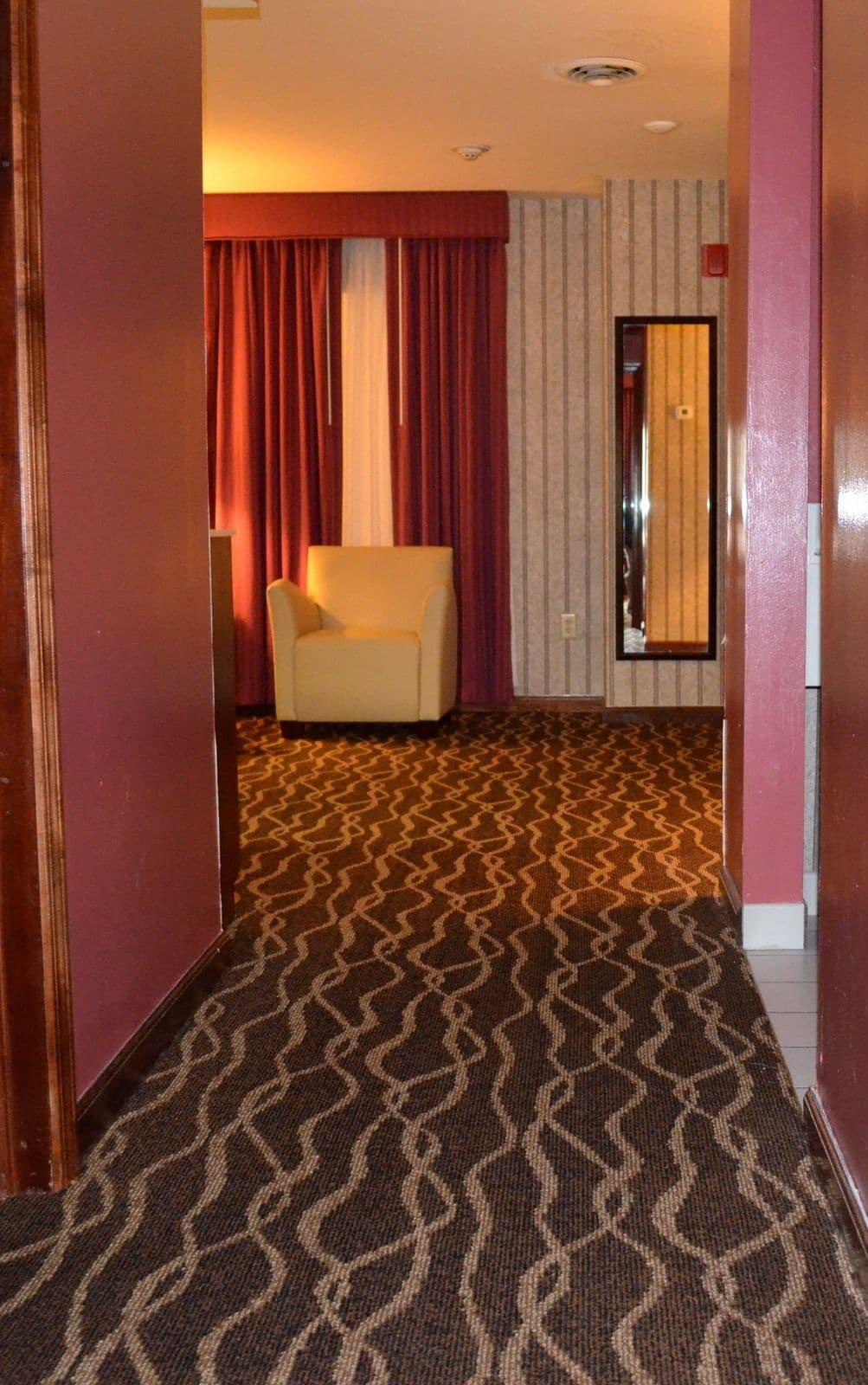 Quality Inn & Suites Cincinnati I-275 Springdale Extérieur photo